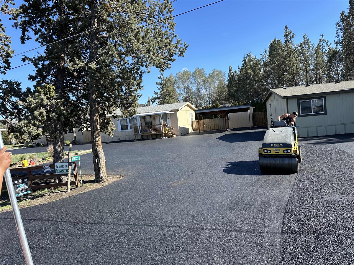 Fresh commercial asphalt paving surface in Central Oregon